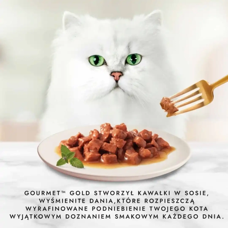 gourmet-gold-karma-dla-kotow-z-lososiem-i-kurczakiem-w-sosie-85g-7613031806201.webp