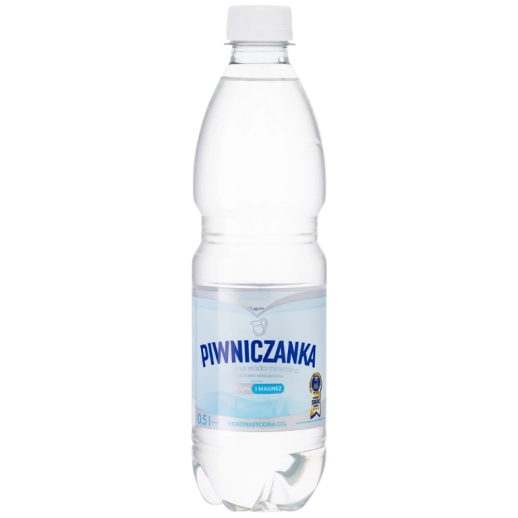 piwniczanka-naturalna-woda-mineralna-nieskonasycona-co2-0,5l-5900467000801.webp